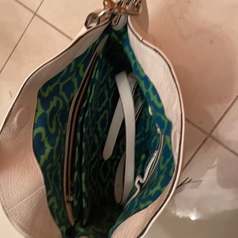 orYANY Danielle Genuine Italian Leather Handbag w/ Shoulder & Cross Body Straps - Picture 4 of 5